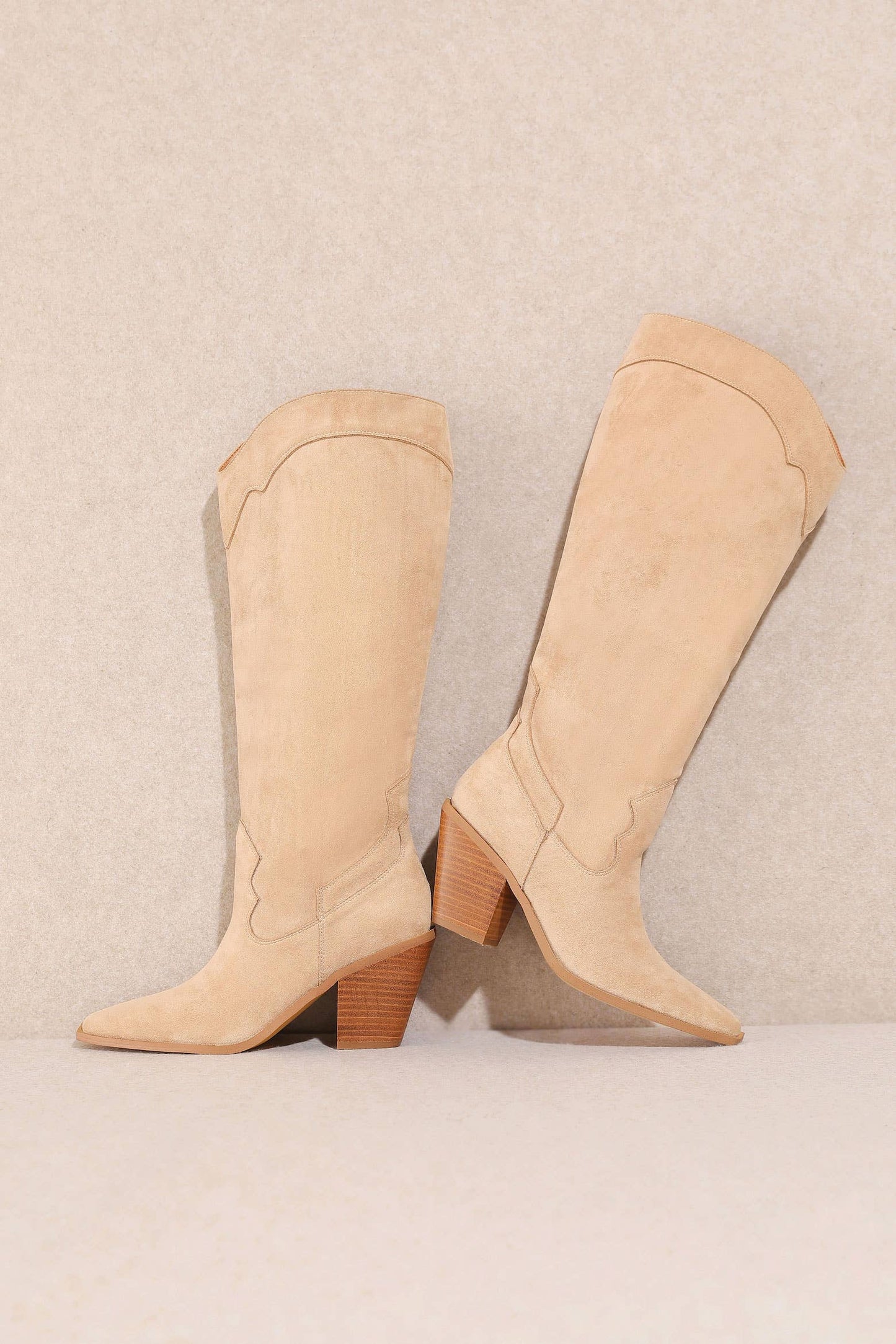 Miracle Miles - Classy Suede Western Women's Boots