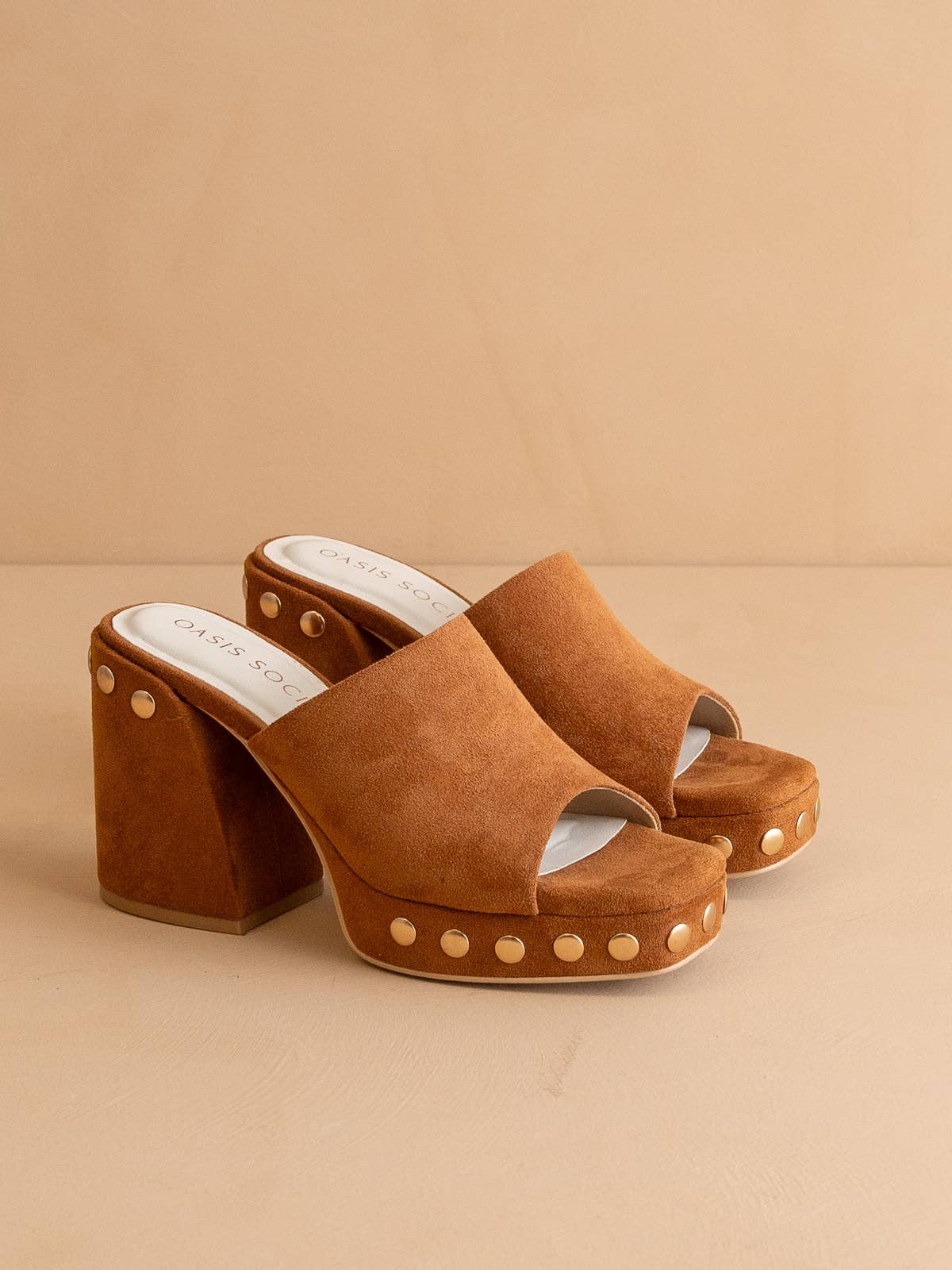 Oasis Society The Leona | Caramel Studded Platform Heel