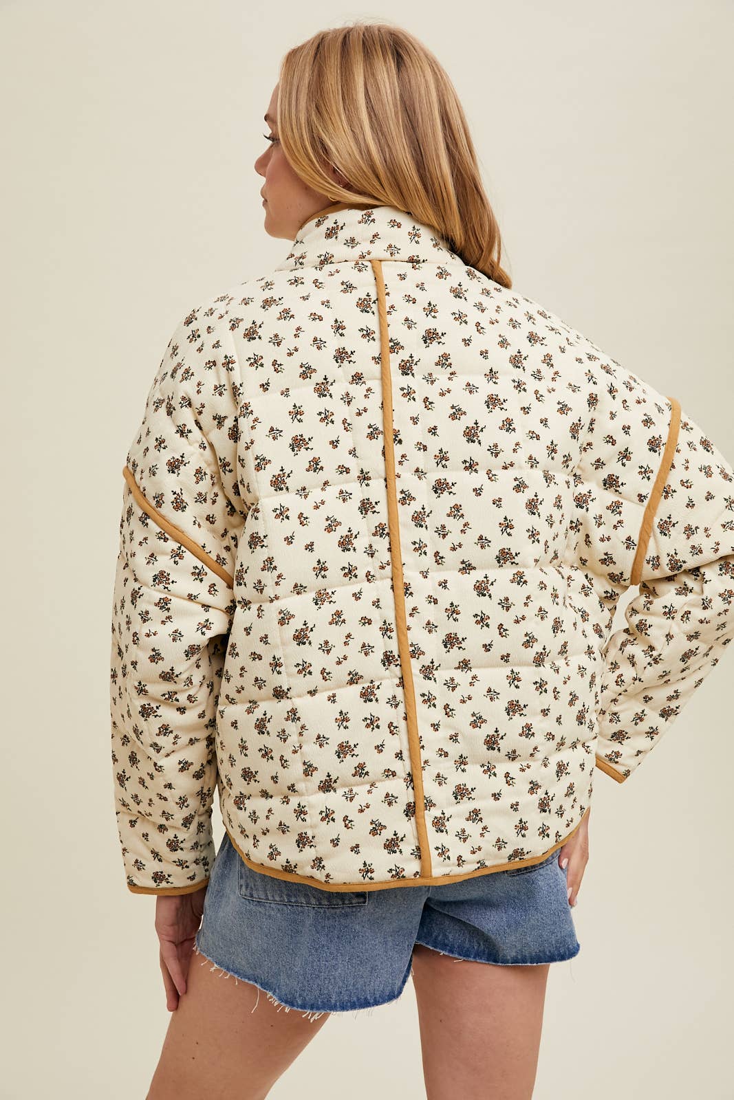 Gabby FLORAL JACKET WITH PIPING DETAIL