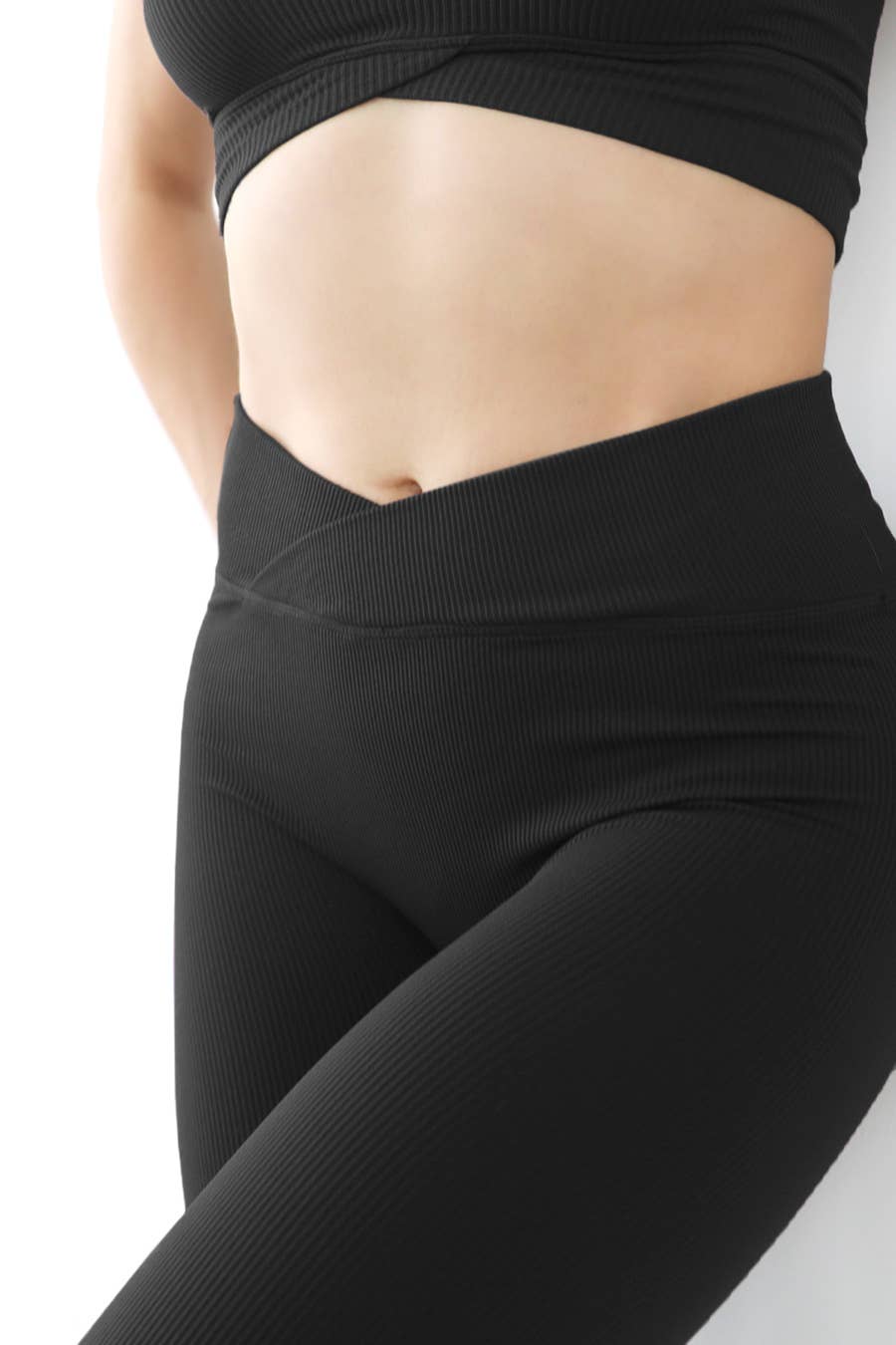 Nikibiki - Ribbed Crossover Waistband Leggings