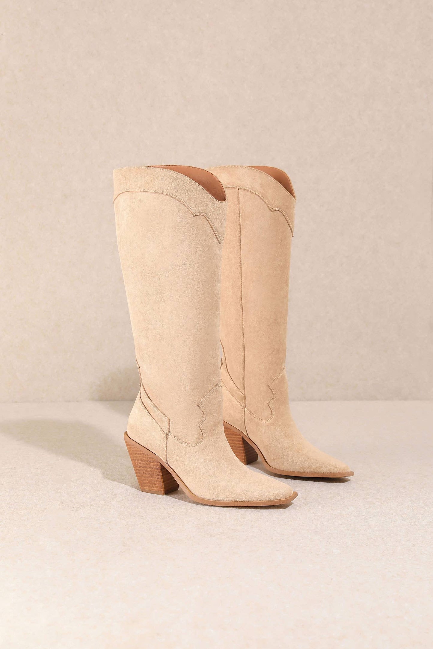 Miracle Miles - Classy Suede Western Women's Boots