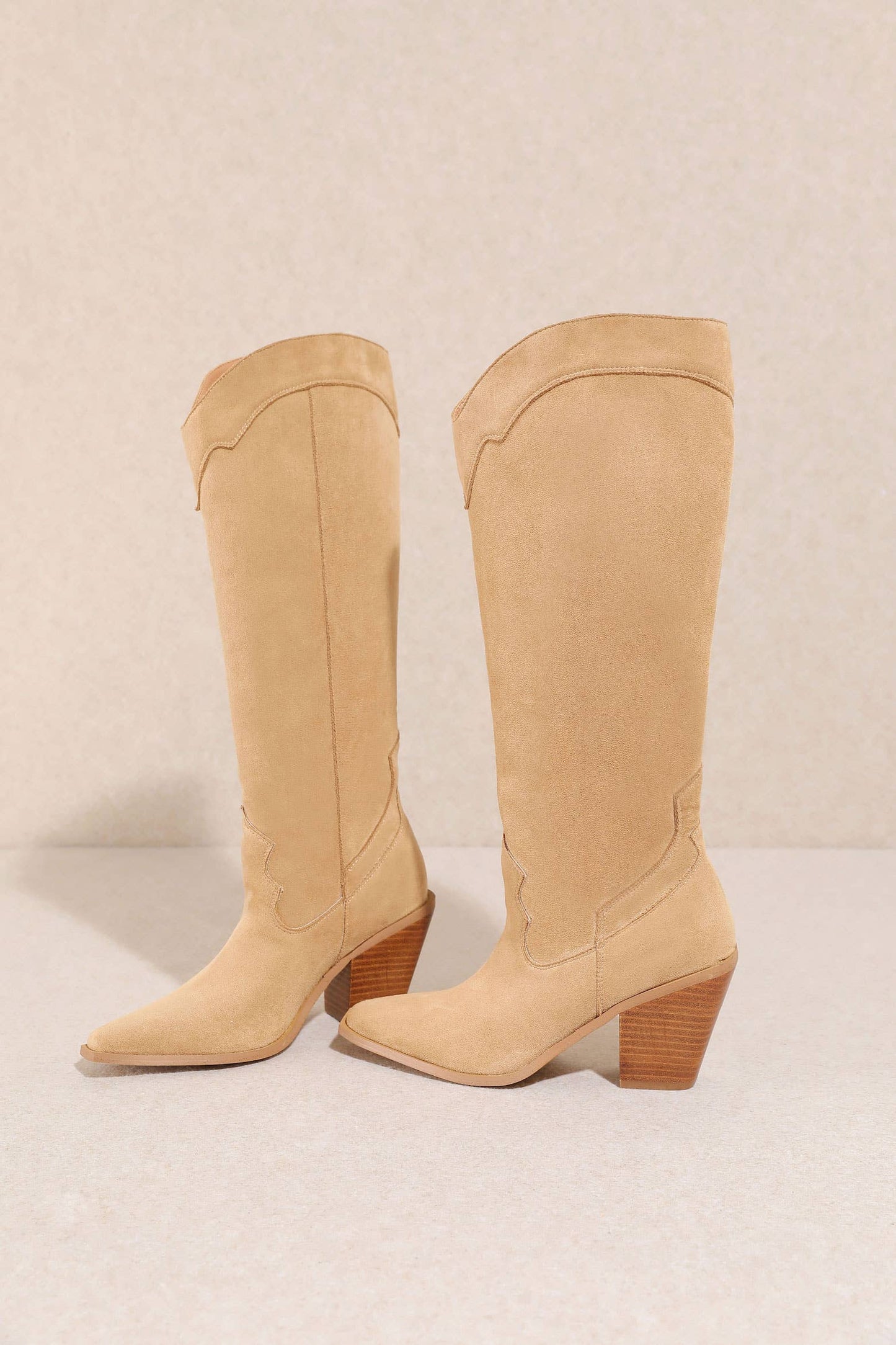 Miracle Miles - Classy Suede Western Women's Boots