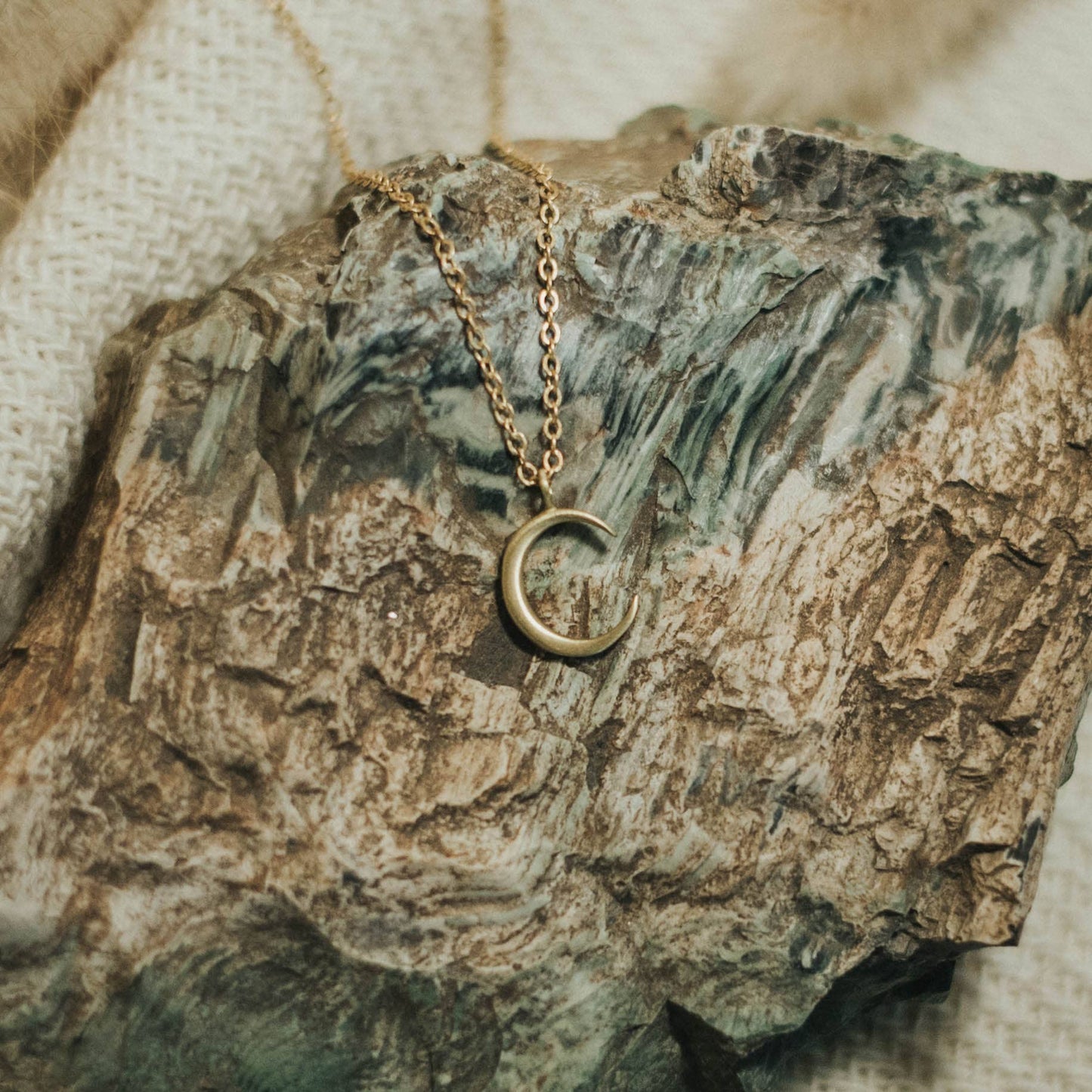 Commonform Crescent Necklace