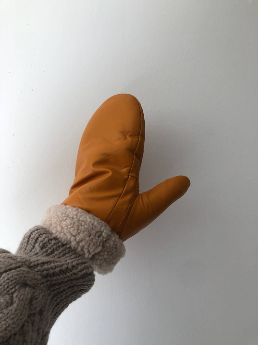 LEATHER SHEARLING MITTENS