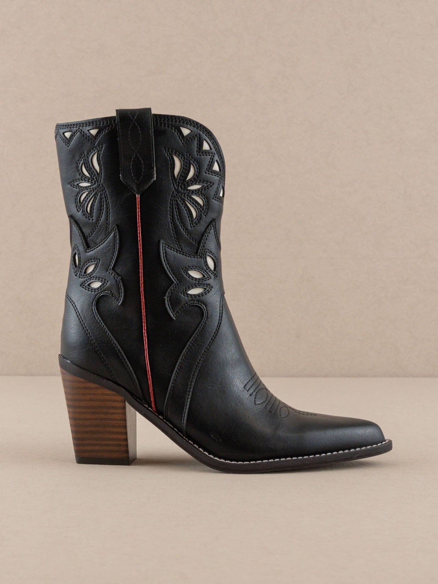 Oasis Society The Sorrel | Black Paneled Western Bootie