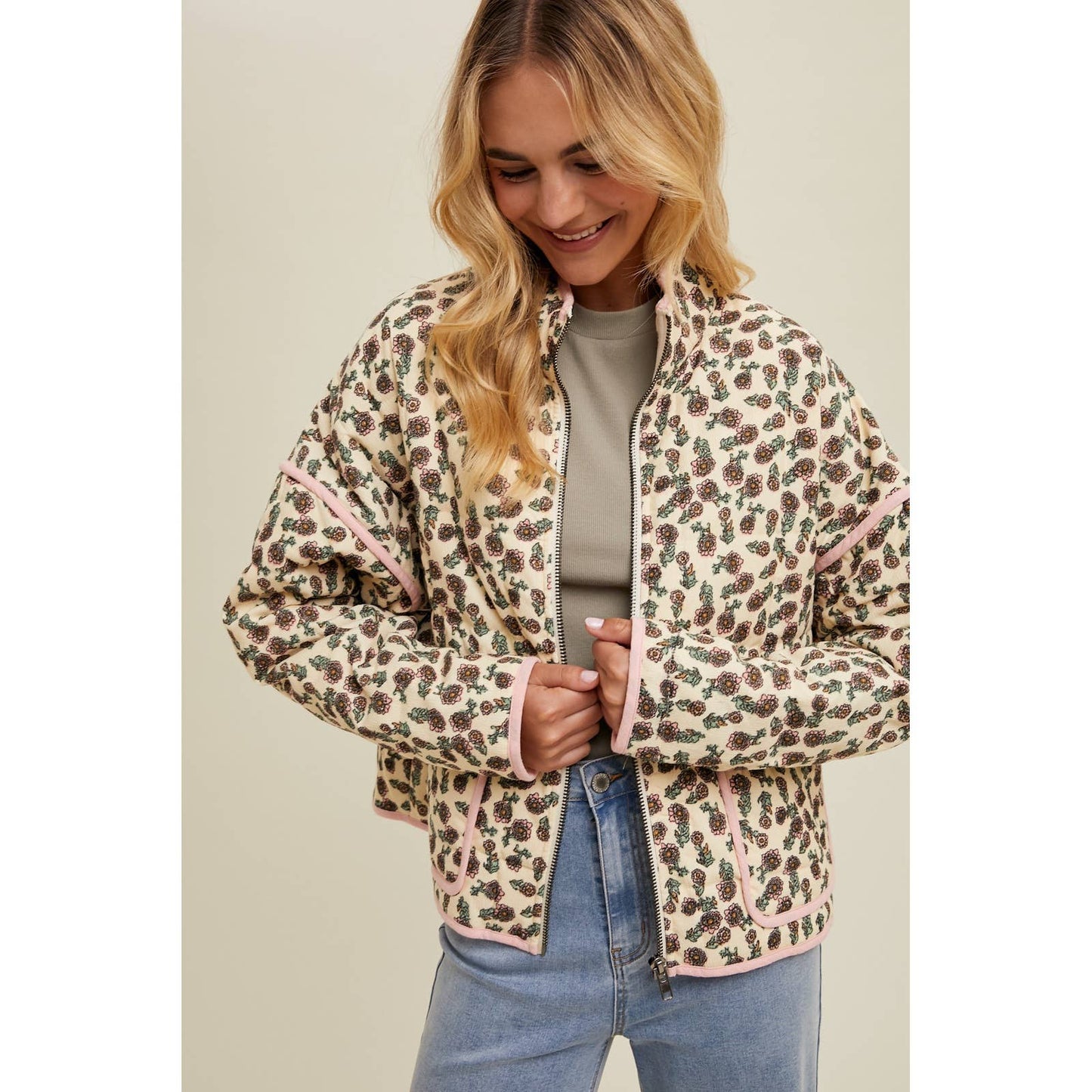 Gabby FLORAL JACKET WITH PIPING DETAIL