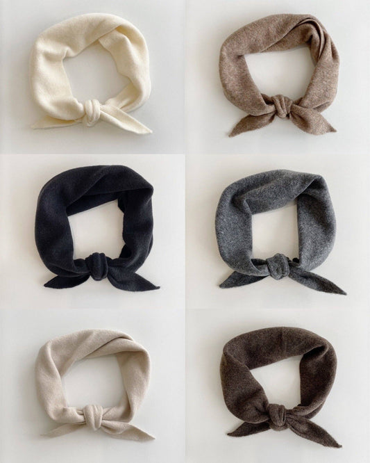 FUZZY WOOL CRAVAT SCARF - neutral