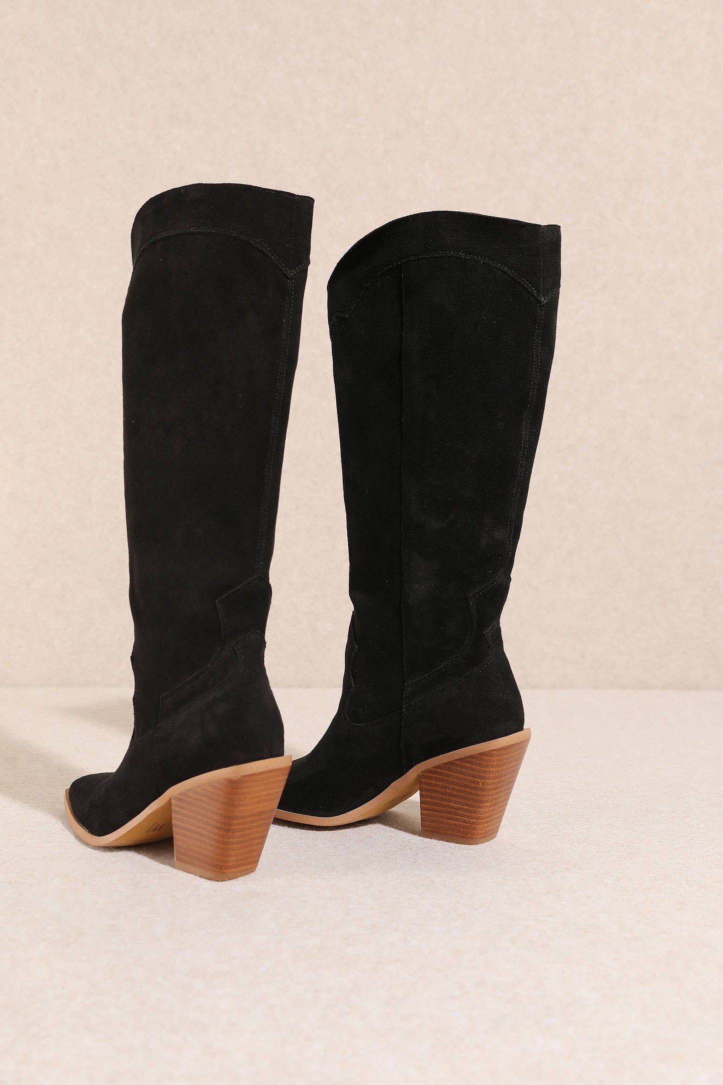 Miracle Miles - Classy Suede Western Women's Boots